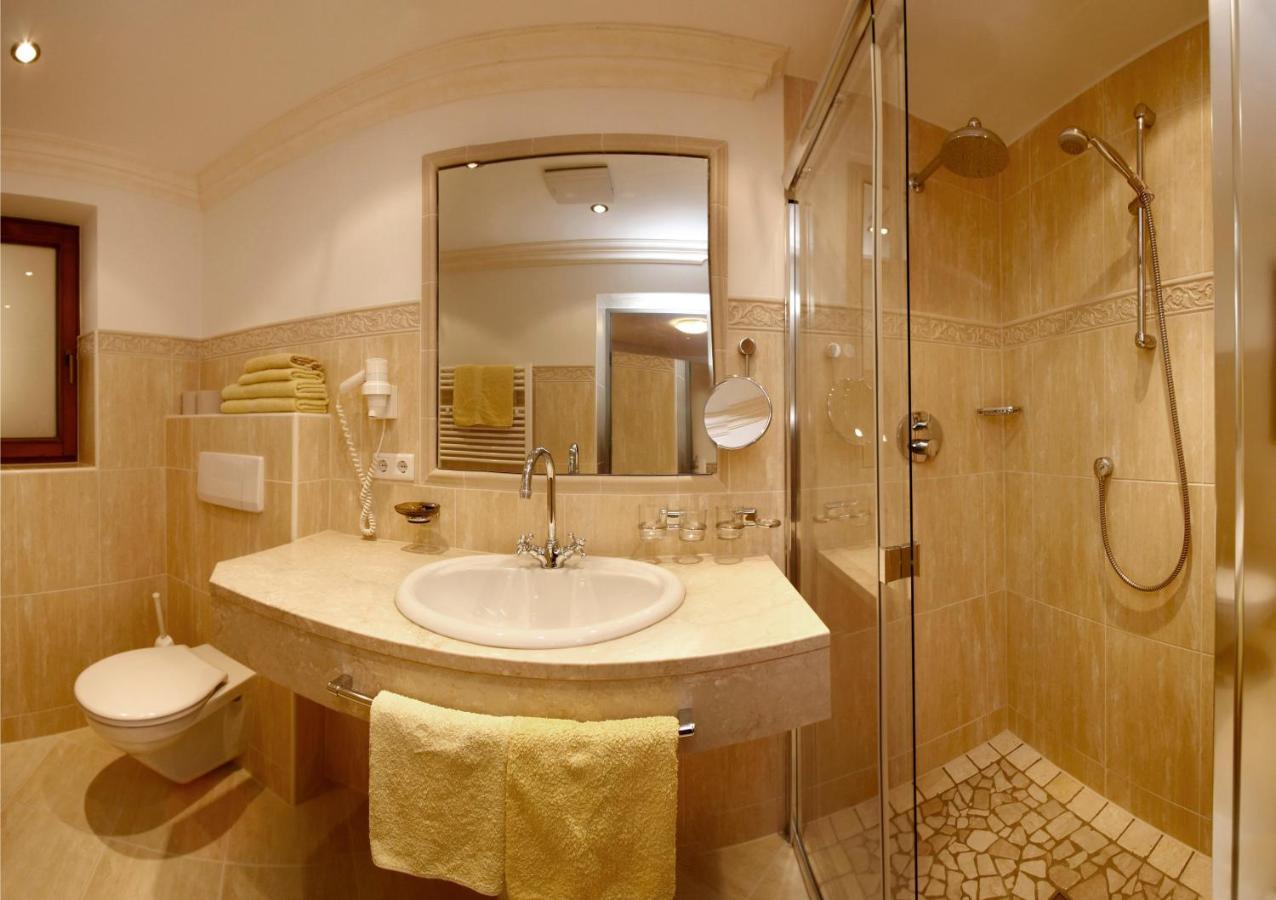 Hotel Tanzer Ischgl Ngoại thất bức ảnh