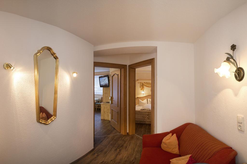 Hotel Tanzer Ischgl Phòng bức ảnh